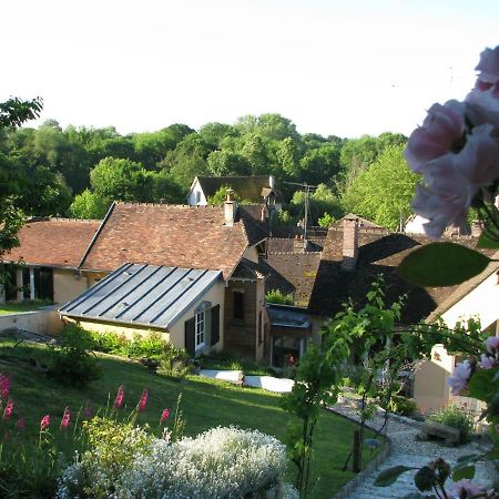 Hotel Le Clos Du Point De Vue Montigny-sur-Loing Exterior foto